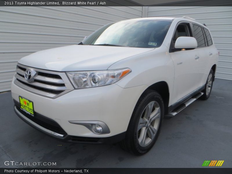 Blizzard White Pearl / Ash 2013 Toyota Highlander Limited