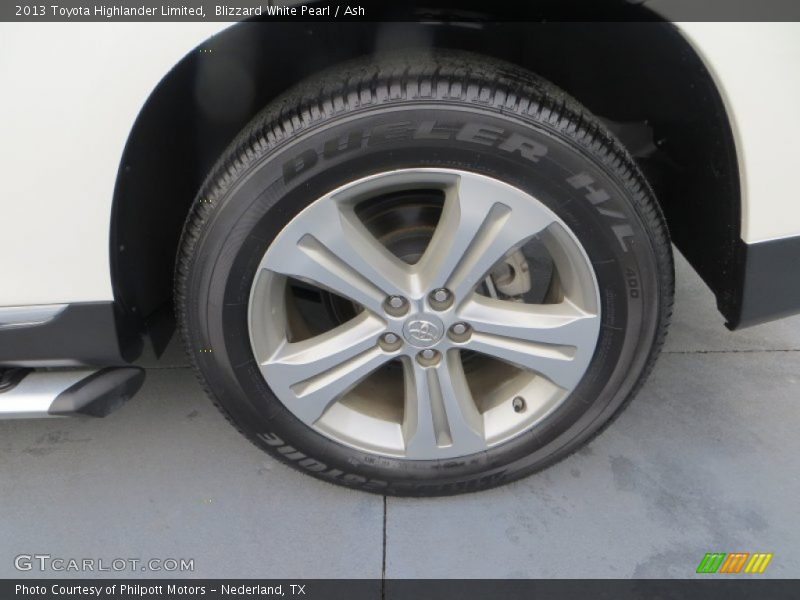 Blizzard White Pearl / Ash 2013 Toyota Highlander Limited