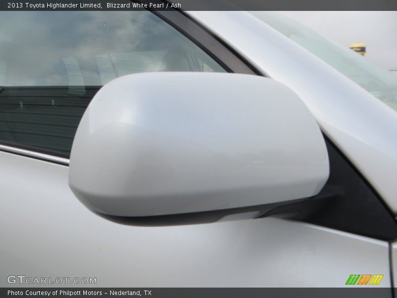 Blizzard White Pearl / Ash 2013 Toyota Highlander Limited