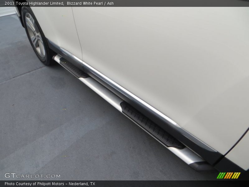 Blizzard White Pearl / Ash 2013 Toyota Highlander Limited