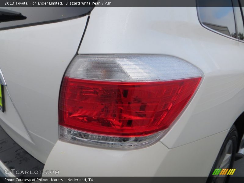 Blizzard White Pearl / Ash 2013 Toyota Highlander Limited