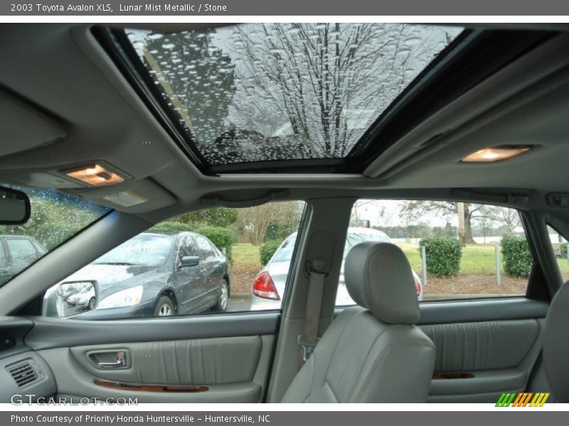 Lunar Mist Metallic / Stone 2003 Toyota Avalon XLS