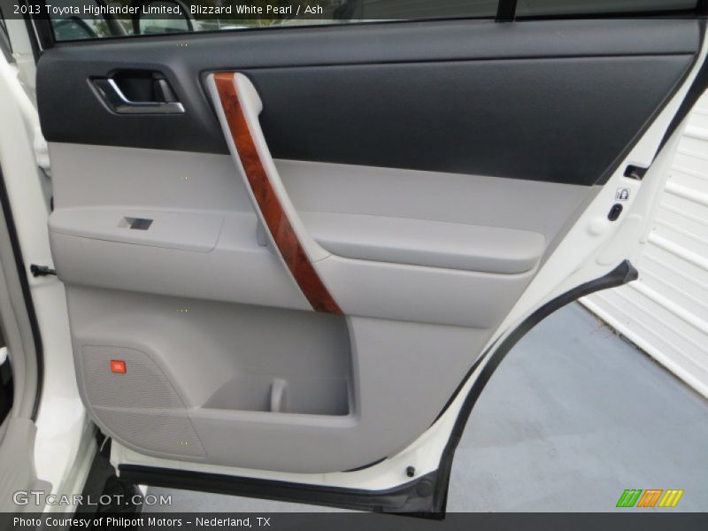 Blizzard White Pearl / Ash 2013 Toyota Highlander Limited