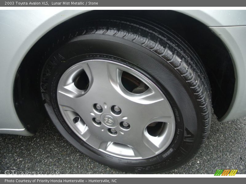 Lunar Mist Metallic / Stone 2003 Toyota Avalon XLS