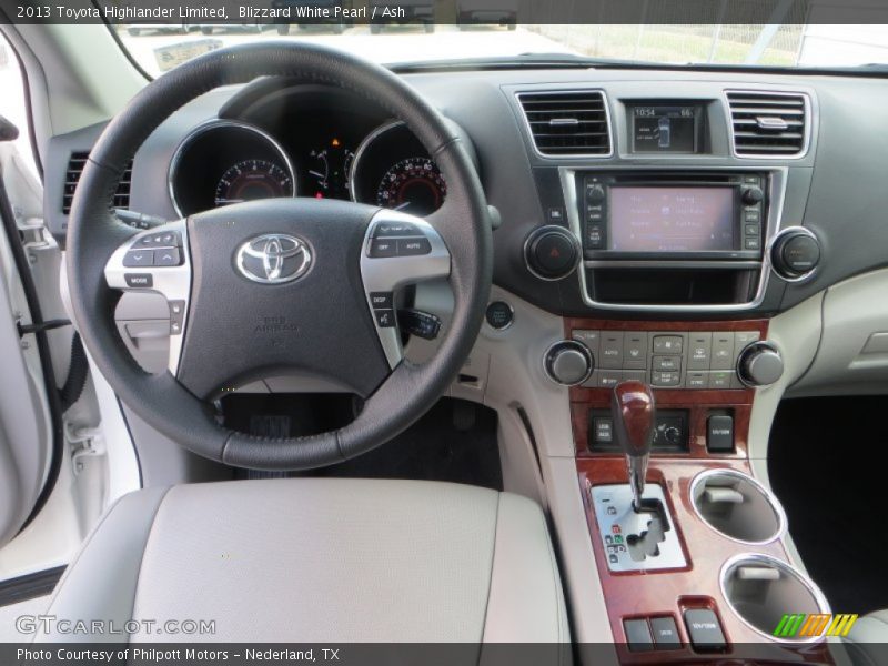 Blizzard White Pearl / Ash 2013 Toyota Highlander Limited