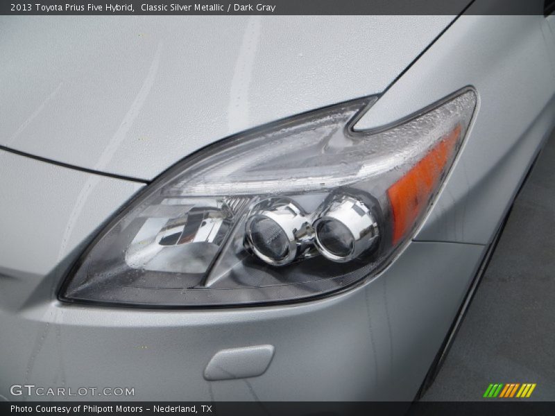 Classic Silver Metallic / Dark Gray 2013 Toyota Prius Five Hybrid