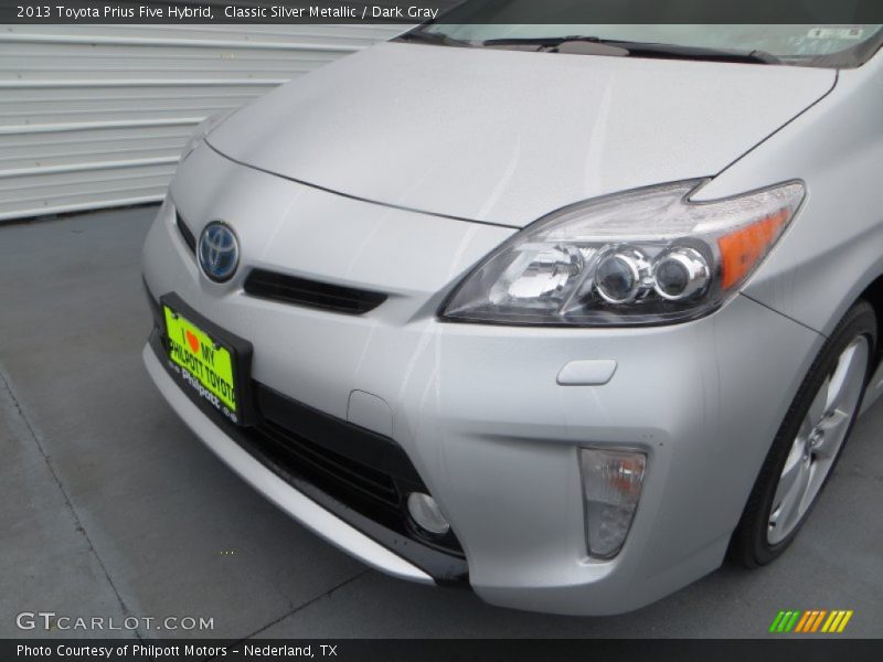 Classic Silver Metallic / Dark Gray 2013 Toyota Prius Five Hybrid