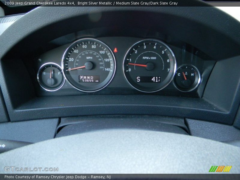 Bright Silver Metallic / Medium Slate Gray/Dark Slate Gray 2009 Jeep Grand Cherokee Laredo 4x4