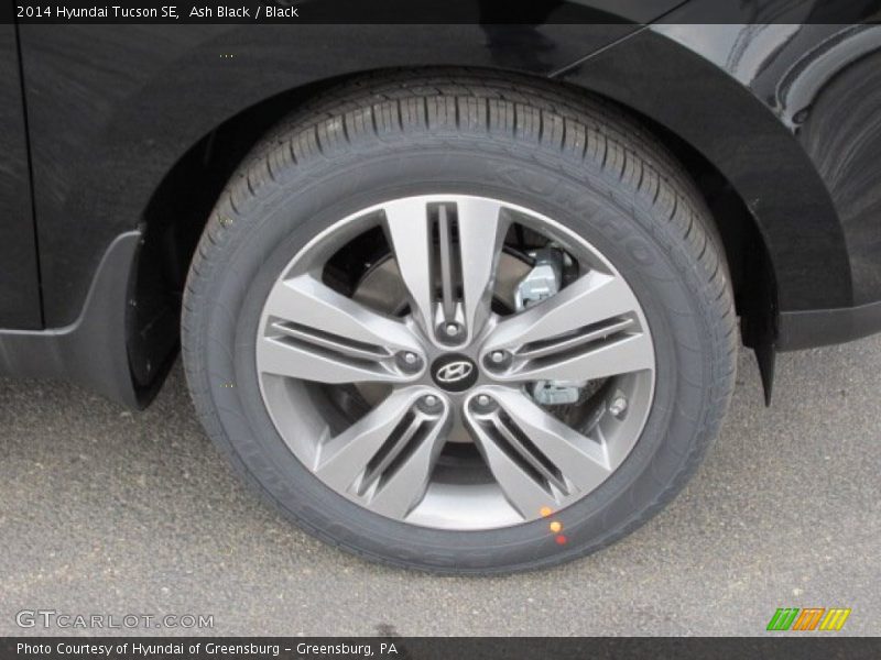 Ash Black / Black 2014 Hyundai Tucson SE