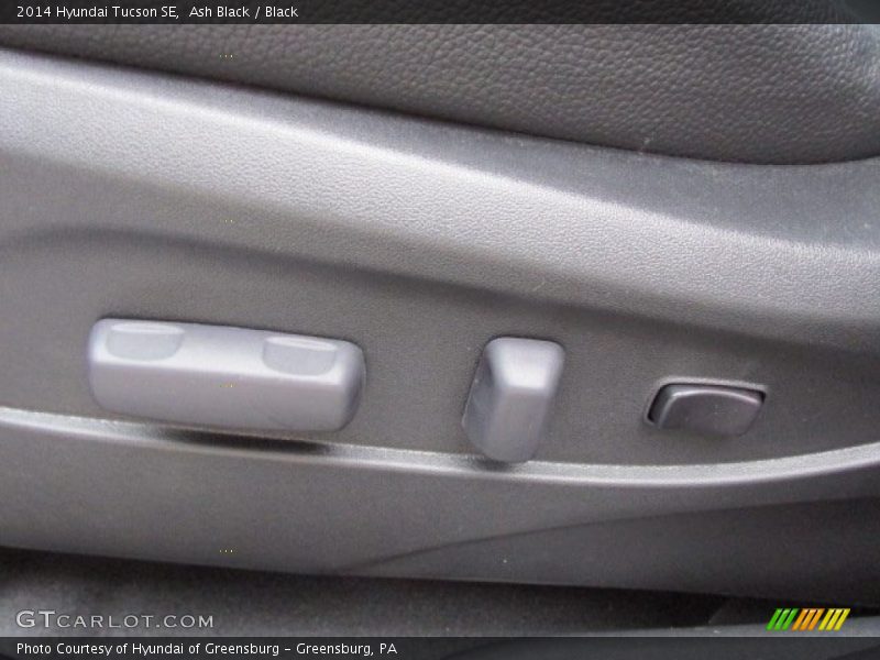 Ash Black / Black 2014 Hyundai Tucson SE