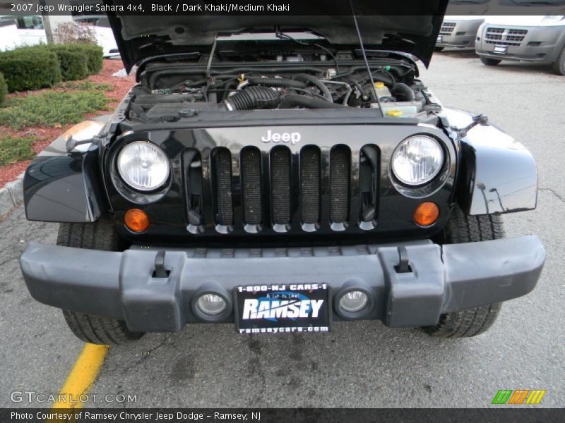 Black / Dark Khaki/Medium Khaki 2007 Jeep Wrangler Sahara 4x4