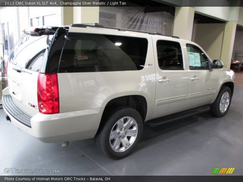 Champagne Silver Metallic / Light Tan 2013 GMC Yukon XL SLT 4x4