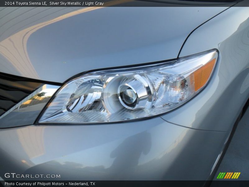 Silver Sky Metallic / Light Gray 2014 Toyota Sienna LE