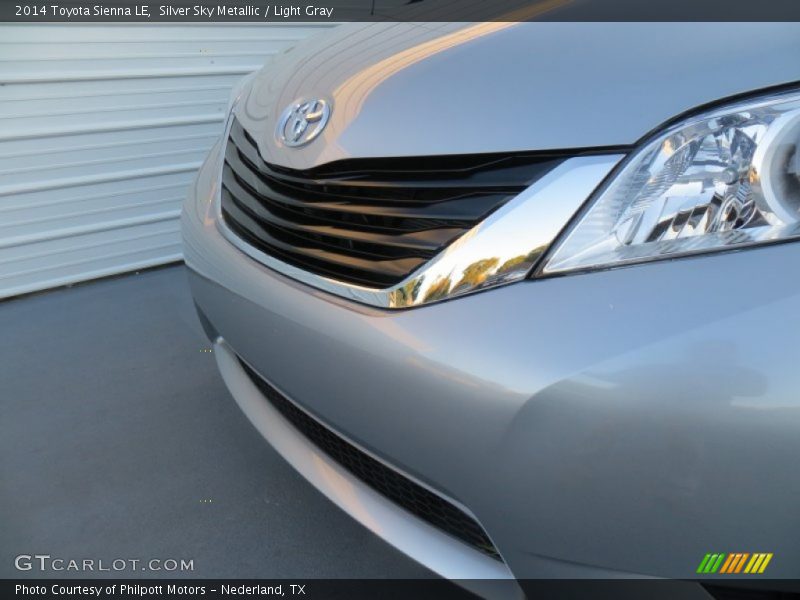 Silver Sky Metallic / Light Gray 2014 Toyota Sienna LE
