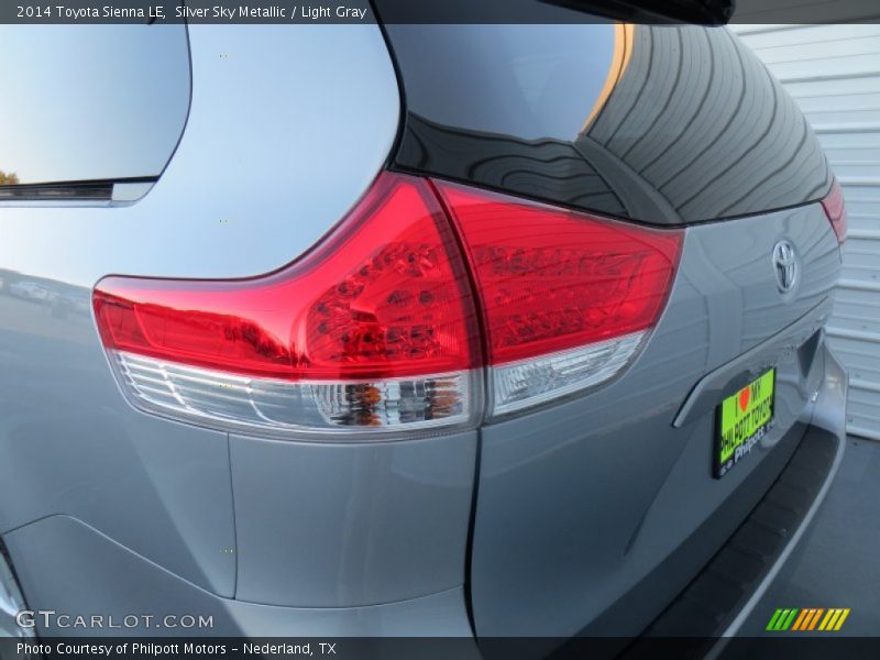 Silver Sky Metallic / Light Gray 2014 Toyota Sienna LE