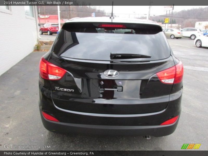Ash Black / Beige 2014 Hyundai Tucson GLS