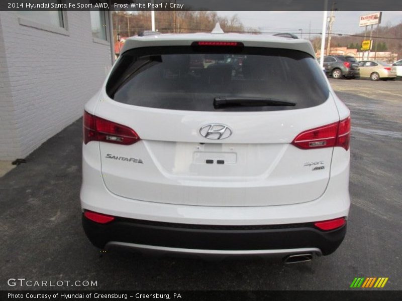 Frost White Pearl / Gray 2014 Hyundai Santa Fe Sport AWD