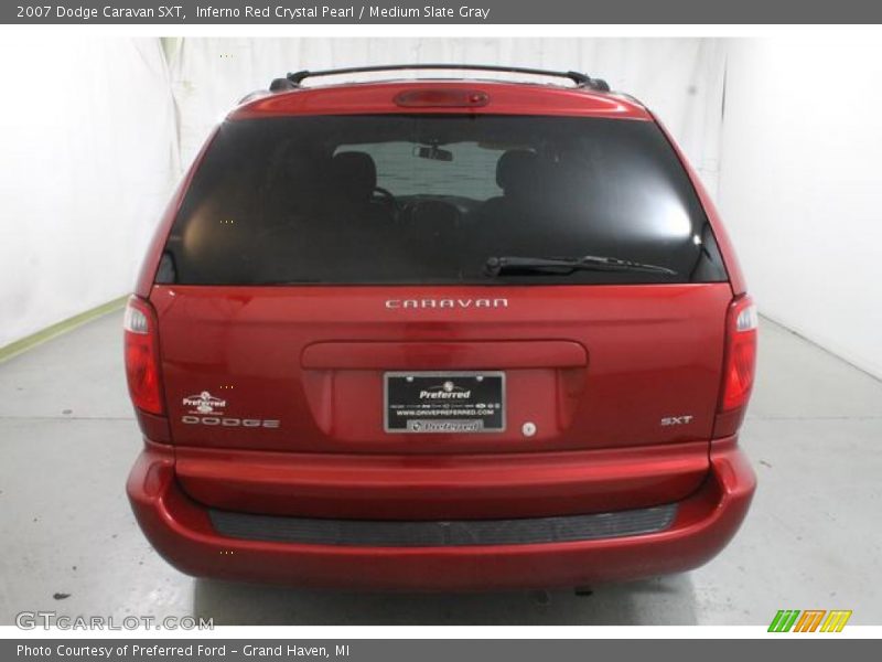Inferno Red Crystal Pearl / Medium Slate Gray 2007 Dodge Caravan SXT