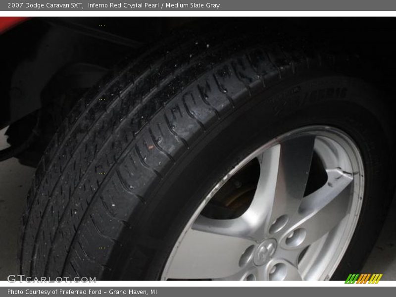 Inferno Red Crystal Pearl / Medium Slate Gray 2007 Dodge Caravan SXT