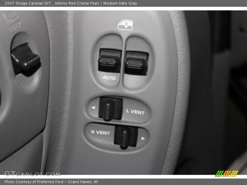 Inferno Red Crystal Pearl / Medium Slate Gray 2007 Dodge Caravan SXT