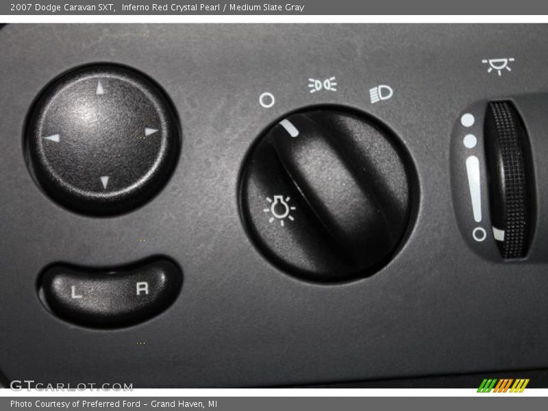 Inferno Red Crystal Pearl / Medium Slate Gray 2007 Dodge Caravan SXT