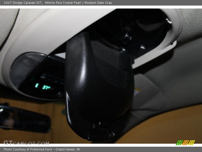 Inferno Red Crystal Pearl / Medium Slate Gray 2007 Dodge Caravan SXT