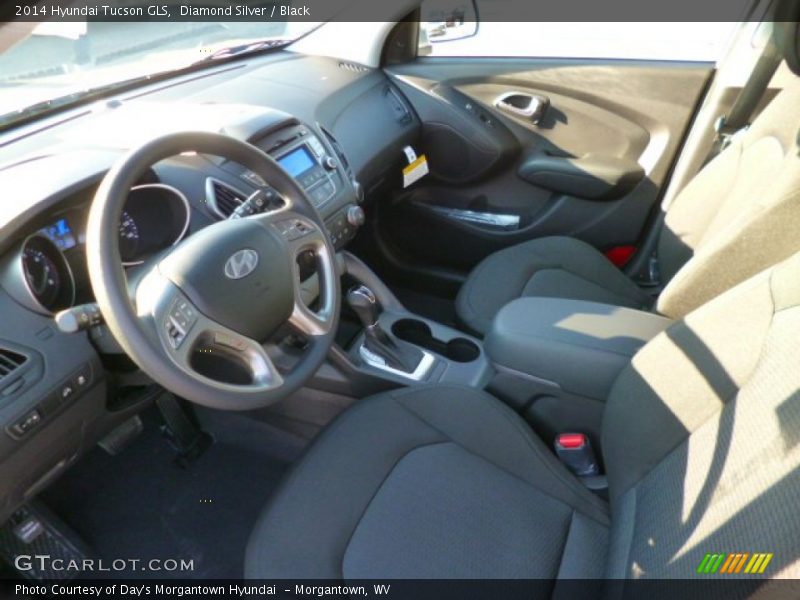Black Interior - 2014 Tucson GLS 