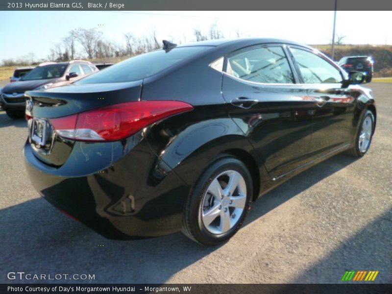 Black / Beige 2013 Hyundai Elantra GLS