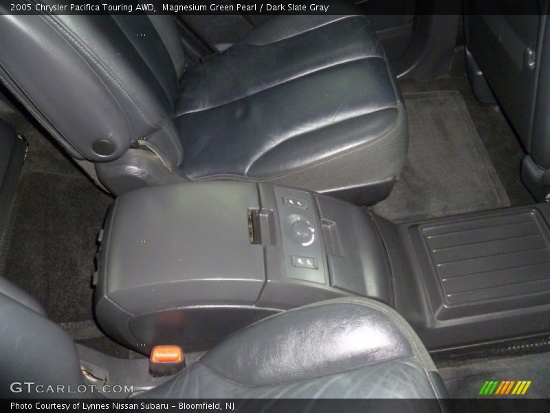 Magnesium Green Pearl / Dark Slate Gray 2005 Chrysler Pacifica Touring AWD
