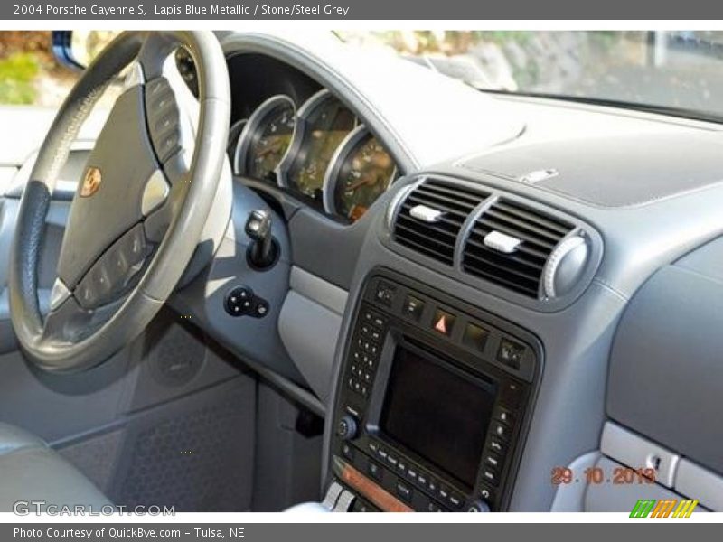 Lapis Blue Metallic / Stone/Steel Grey 2004 Porsche Cayenne S