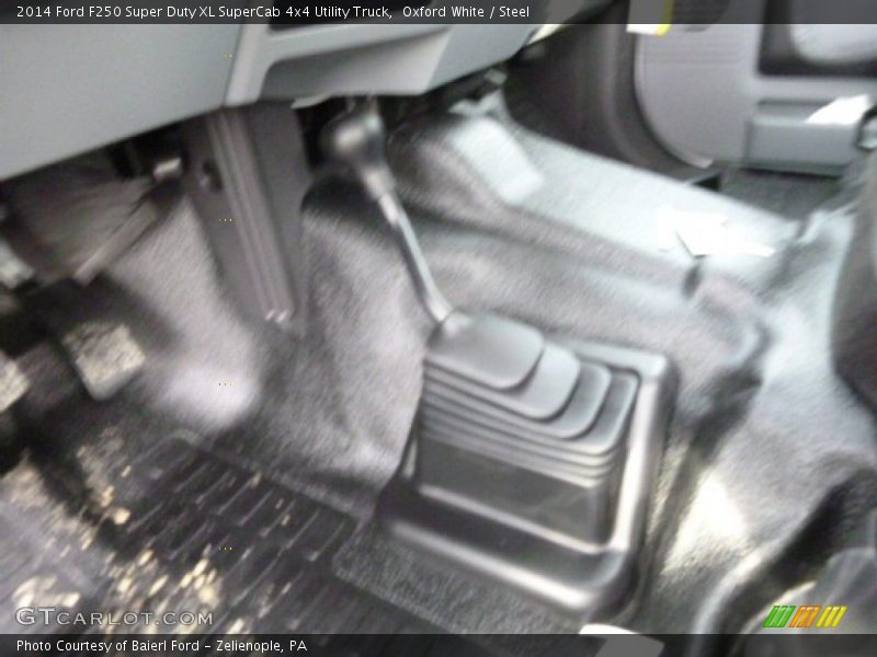 Oxford White / Steel 2014 Ford F250 Super Duty XL SuperCab 4x4 Utility Truck