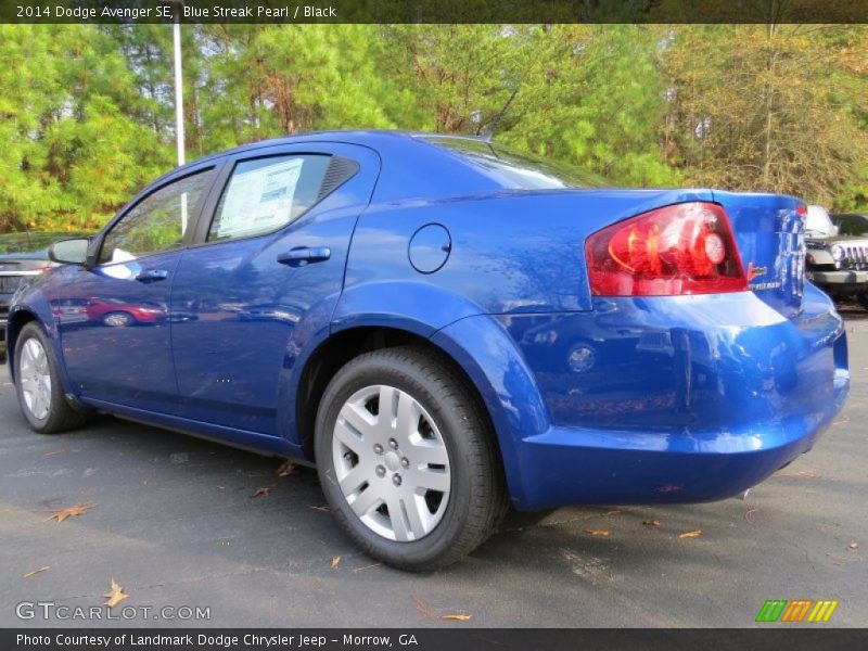 Blue Streak Pearl / Black 2014 Dodge Avenger SE