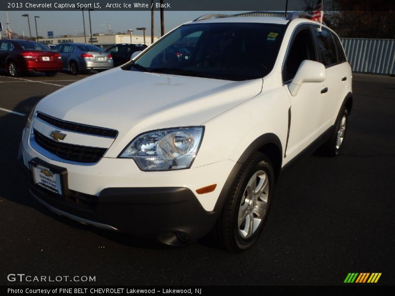 Arctic Ice White / Black 2013 Chevrolet Captiva Sport LS