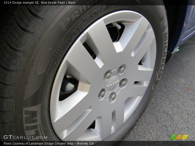 Blue Streak Pearl / Black 2014 Dodge Avenger SE