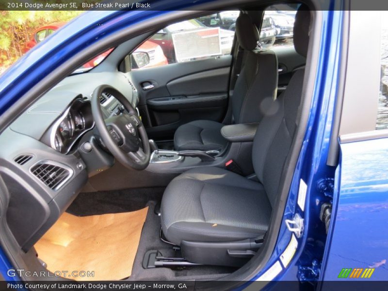 Blue Streak Pearl / Black 2014 Dodge Avenger SE