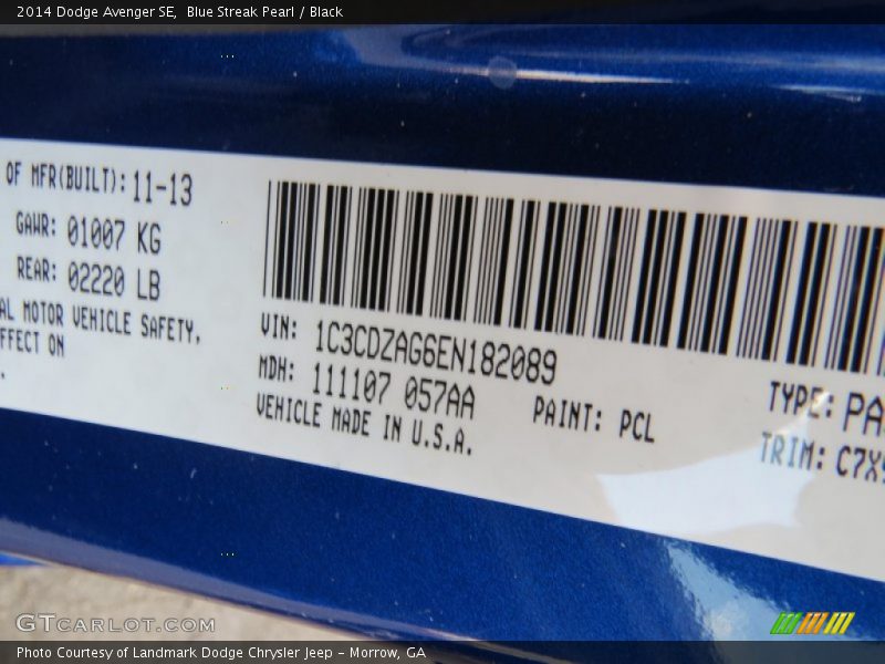 Blue Streak Pearl / Black 2014 Dodge Avenger SE
