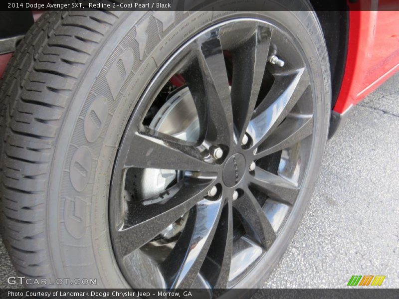 Redline 2-Coat Pearl / Black 2014 Dodge Avenger SXT