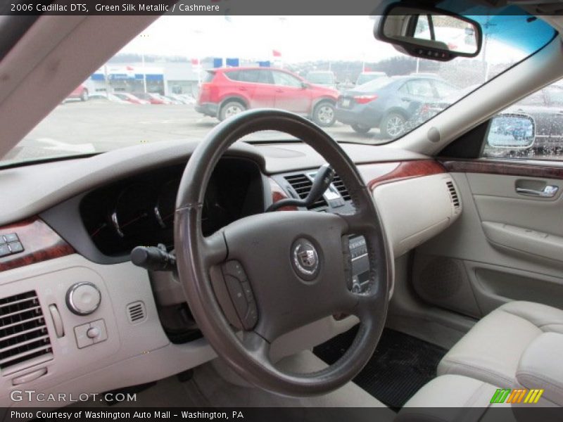 Green Silk Metallic / Cashmere 2006 Cadillac DTS