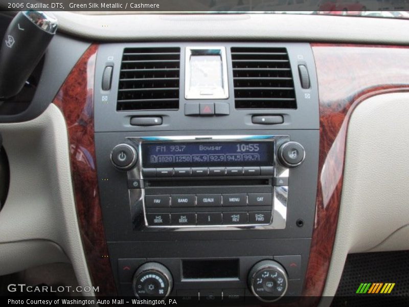 Green Silk Metallic / Cashmere 2006 Cadillac DTS