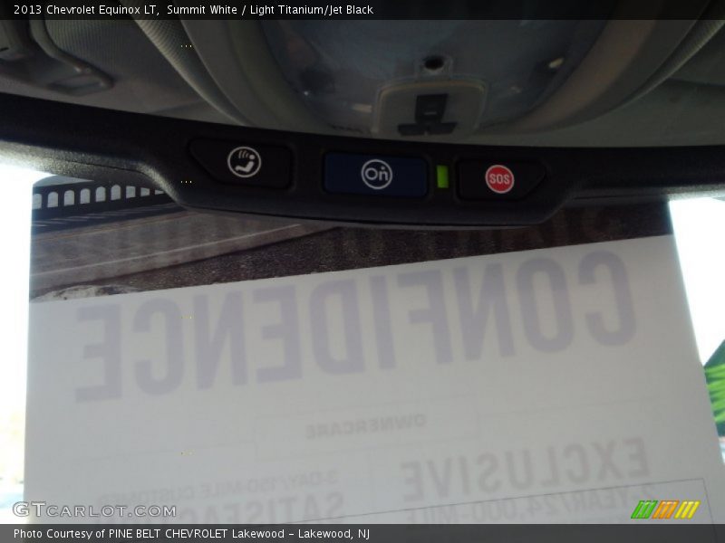 Summit White / Light Titanium/Jet Black 2013 Chevrolet Equinox LT