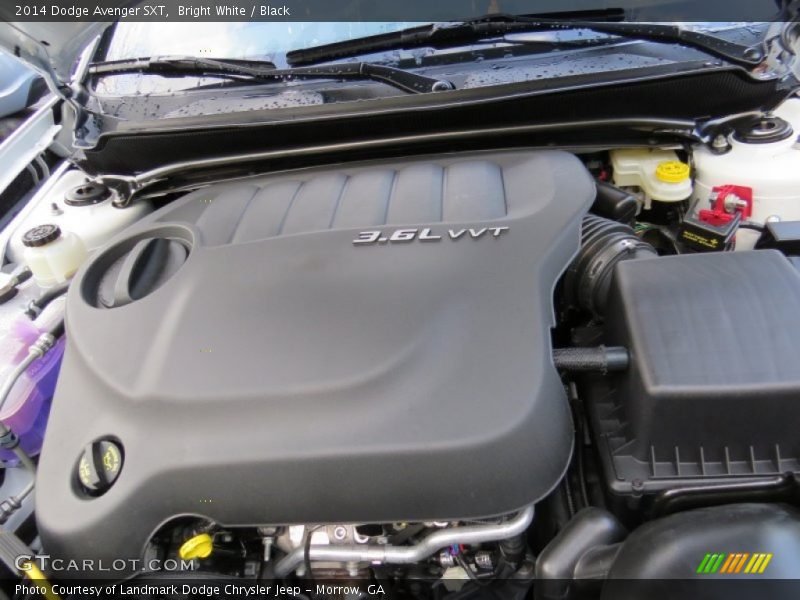 Bright White / Black 2014 Dodge Avenger SXT