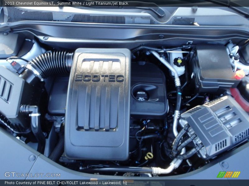 Summit White / Light Titanium/Jet Black 2013 Chevrolet Equinox LT