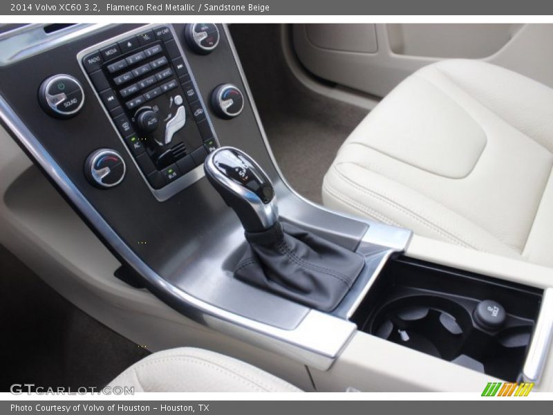 Flamenco Red Metallic / Sandstone Beige 2014 Volvo XC60 3.2