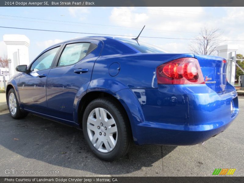 Blue Streak Pearl / Black 2014 Dodge Avenger SE