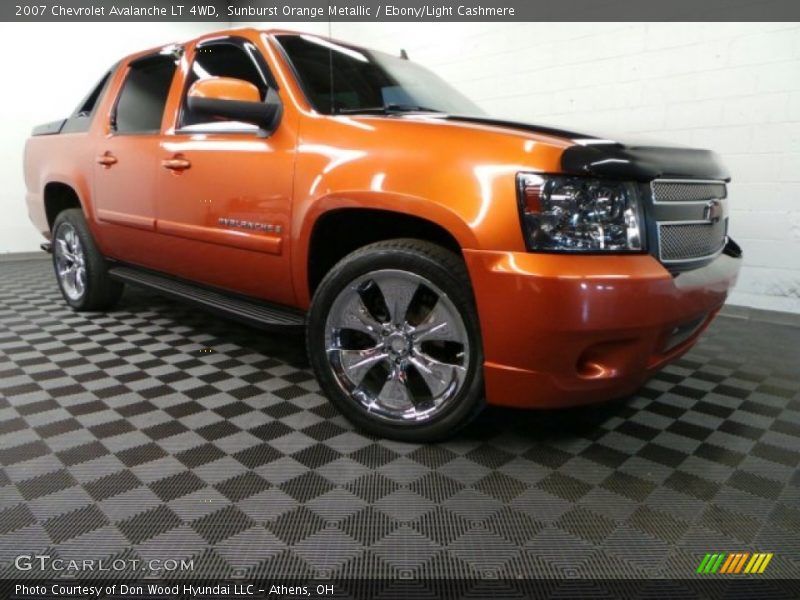 Sunburst Orange Metallic / Ebony/Light Cashmere 2007 Chevrolet Avalanche LT 4WD