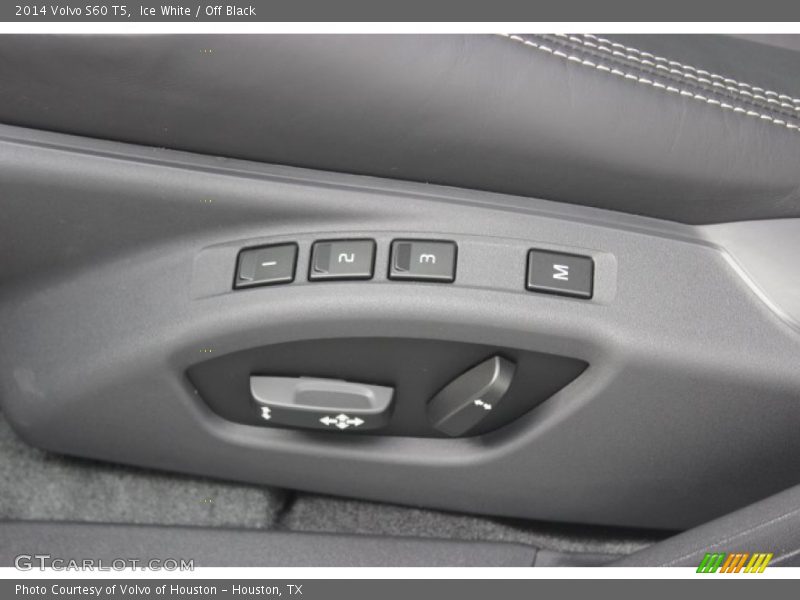 Ice White / Off Black 2014 Volvo S60 T5