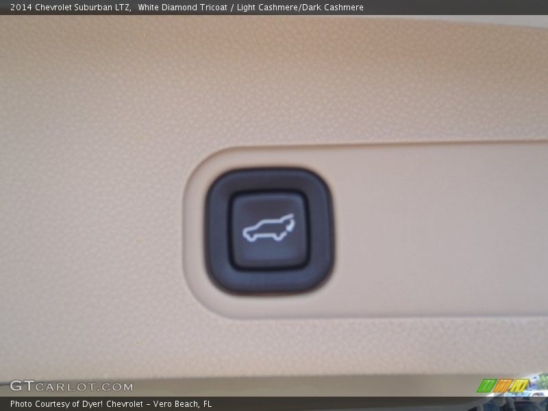 White Diamond Tricoat / Light Cashmere/Dark Cashmere 2014 Chevrolet Suburban LTZ