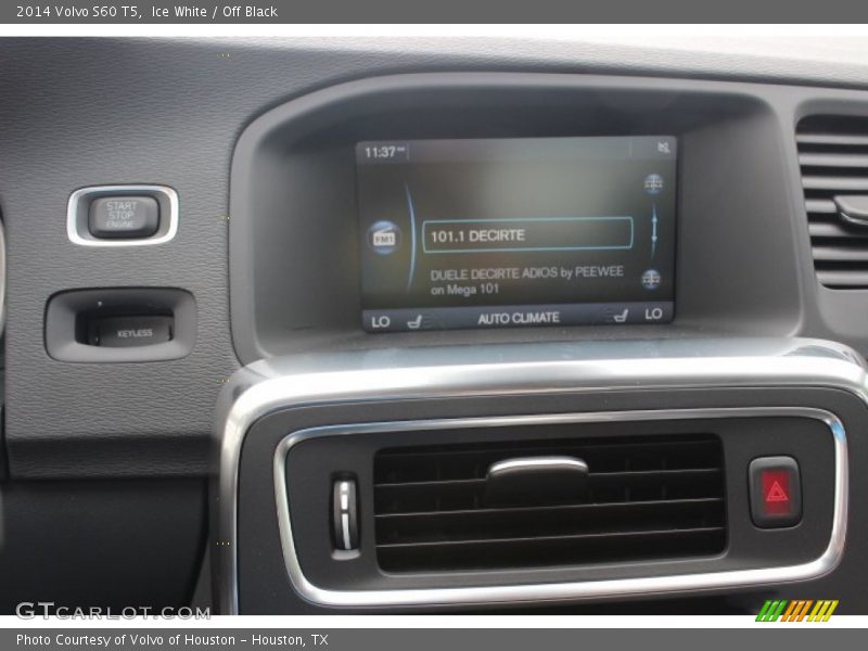 Ice White / Off Black 2014 Volvo S60 T5