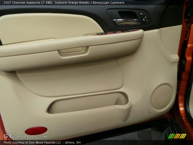 Sunburst Orange Metallic / Ebony/Light Cashmere 2007 Chevrolet Avalanche LT 4WD