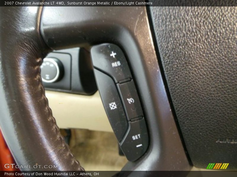 Sunburst Orange Metallic / Ebony/Light Cashmere 2007 Chevrolet Avalanche LT 4WD